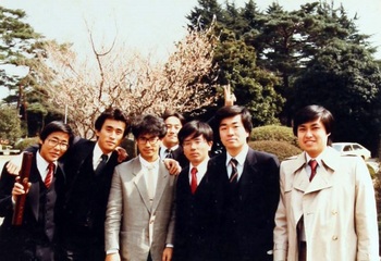 1981年 3月　卒業式 (1).jpg